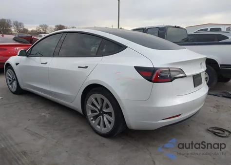 2022 Tesla Model 3 Long Range Dual Motor All-Wheel Drive z USA, uszkodzony, nr VIN 5YJ3E1EBXNF179798